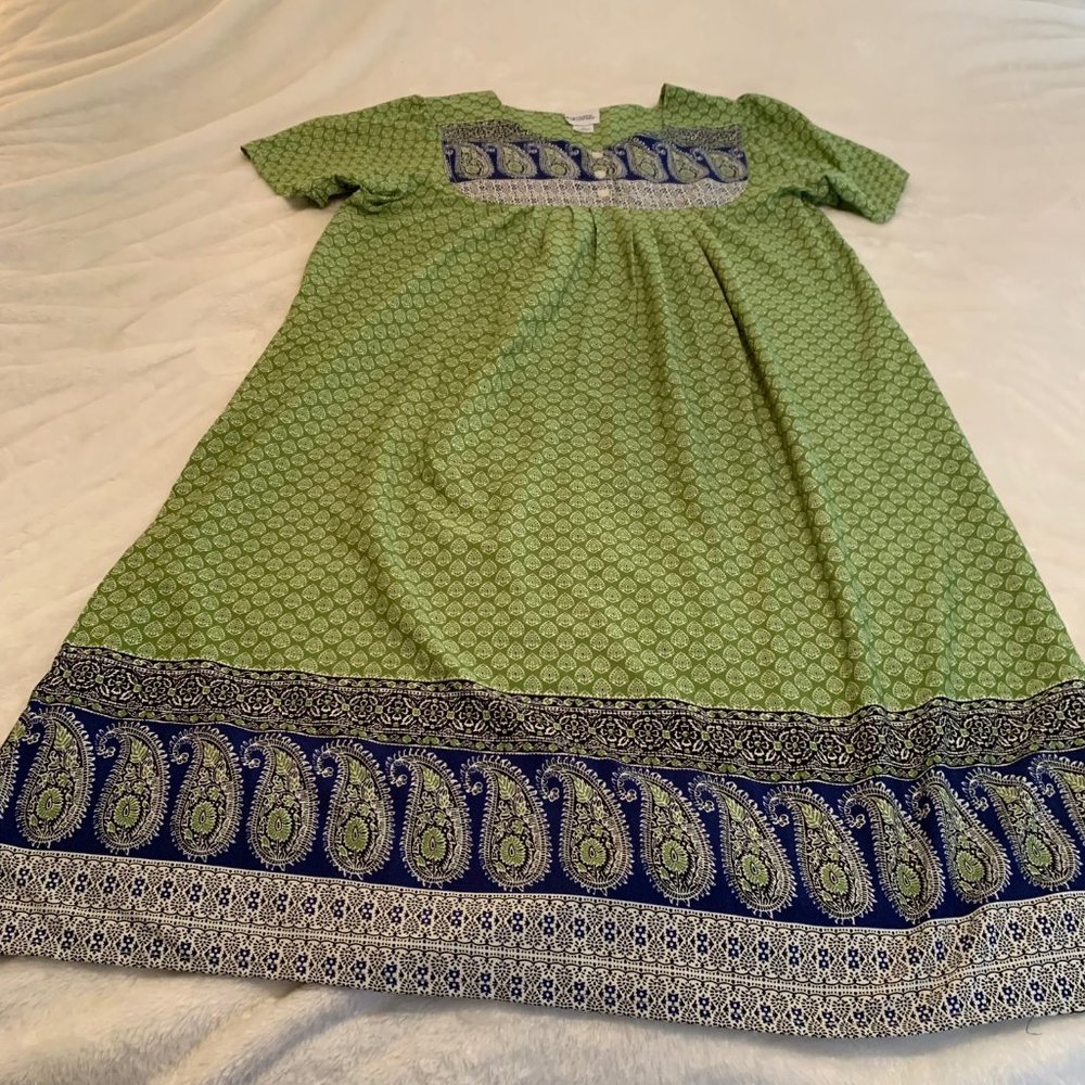 Cozee Corner Green Short Sleeve Shift With Pockets Size 1X